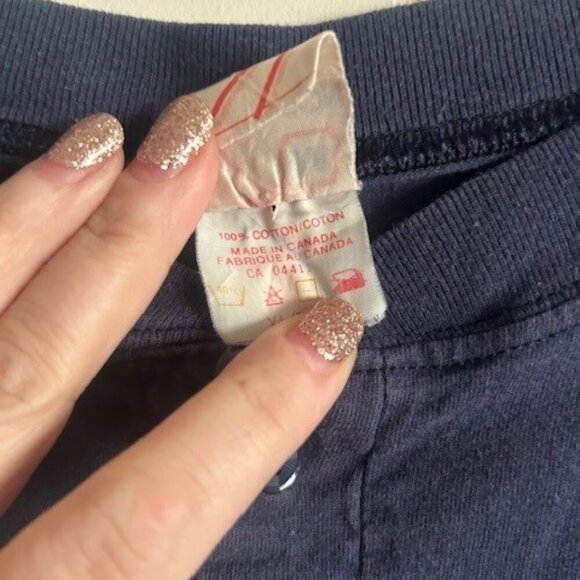 Vintage, Molson Canadian beer crew neck shirt, Size XL, Navy Blue - Picture 5 of 6